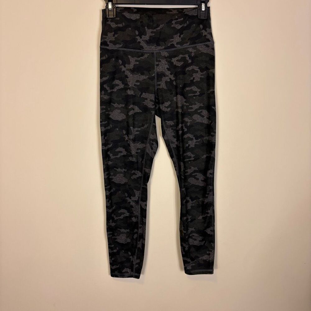 Fabletics Green & Black Camo‎ High Waisted Leggings Small